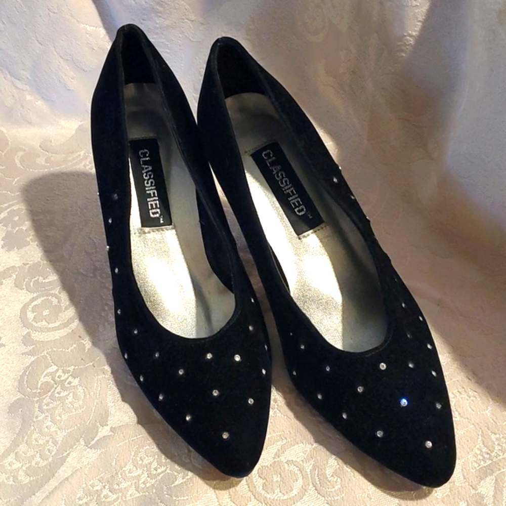 Black Velvet & Rhinestone Heels - Picture 2 of 3